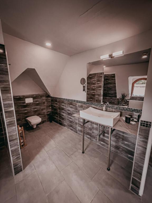 Végvári Hotel Eger - Resim 35