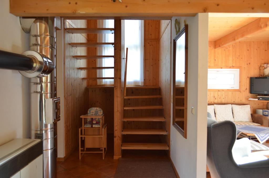 TV a/nebo společenská místnost v ubytování Ferienhaus Kreischberg