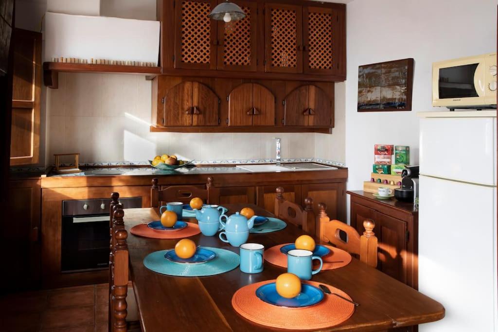 La Posada del Gato Carataunas - Three-Bedroom House