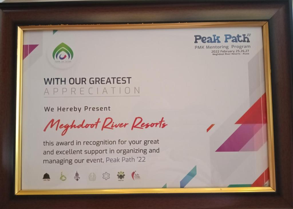 Certifikát, hodnocení, plakát nebo jiný dokument vystavený v ubytování Meghdoot river resort
