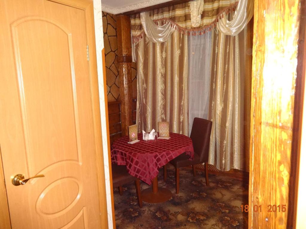 Щелковый путь - Zwillingszimmer Mit Bad