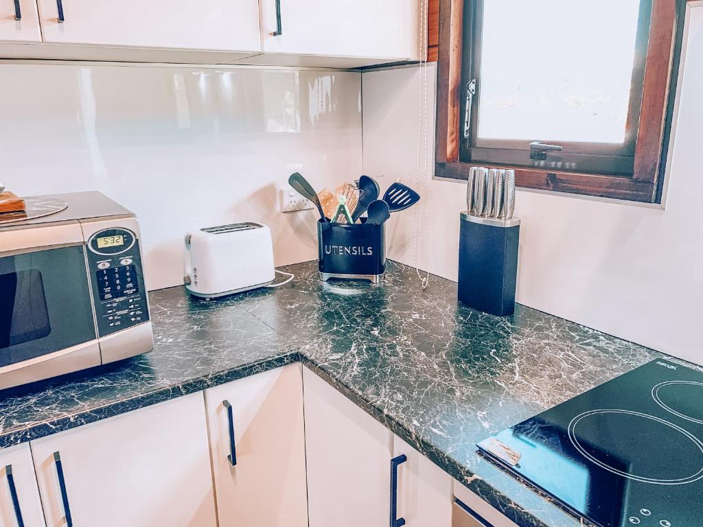 Comfortable Cosy Retreat - Resim 35