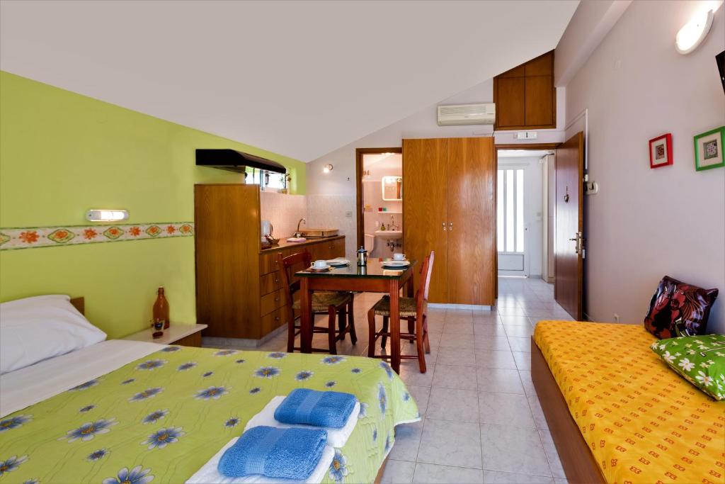 Aeolos Studios Kefalonia - Studio Avec Terrasse