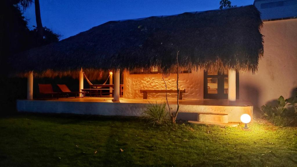 La Cueva Eco-Lodge