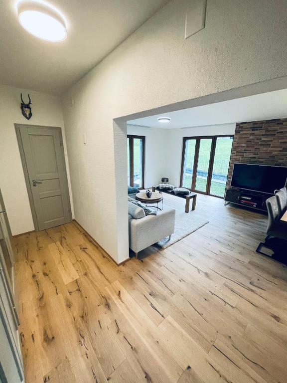 Fotografie z fotogalerie ubytování Ferienhaus Granula v destinaci Linthal