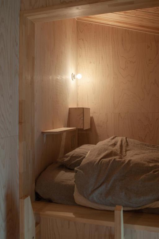 entohouse BAR&GUESTHOUSE - 