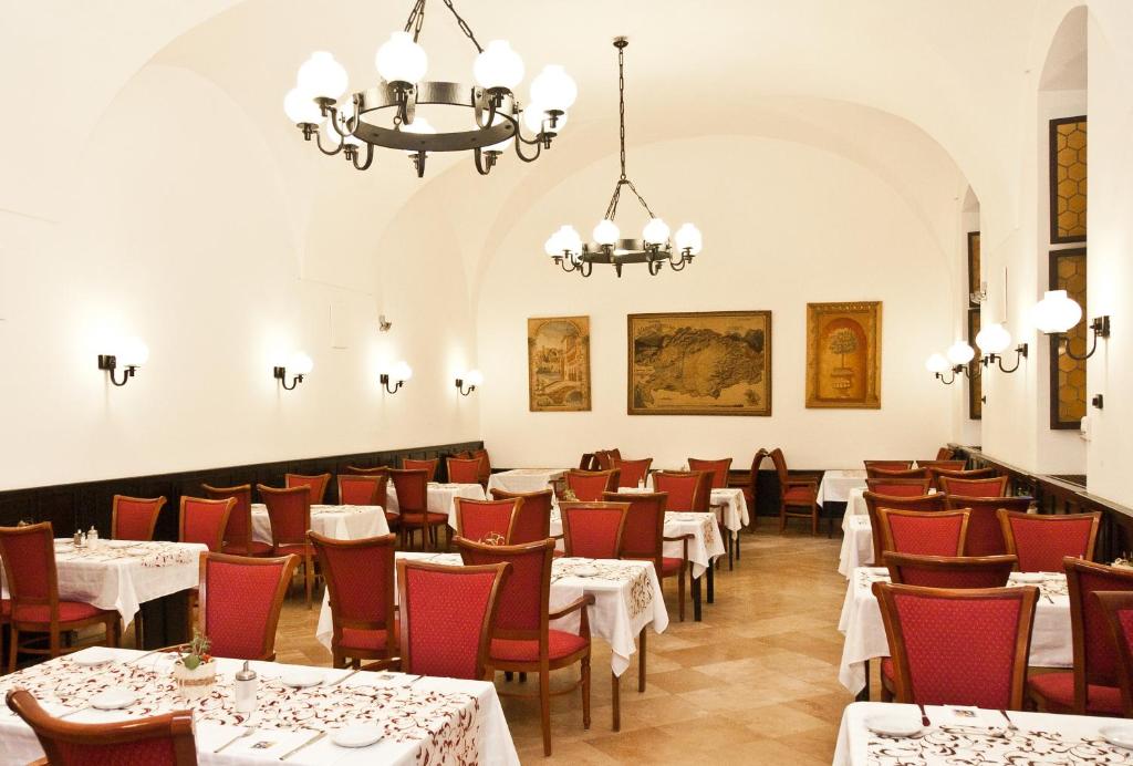 Posezení v ubytování Hotel Klastrom