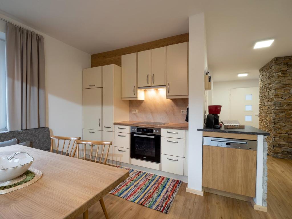 Kuchyňa alebo kuchynka v ubytovaní Appartements SILVA