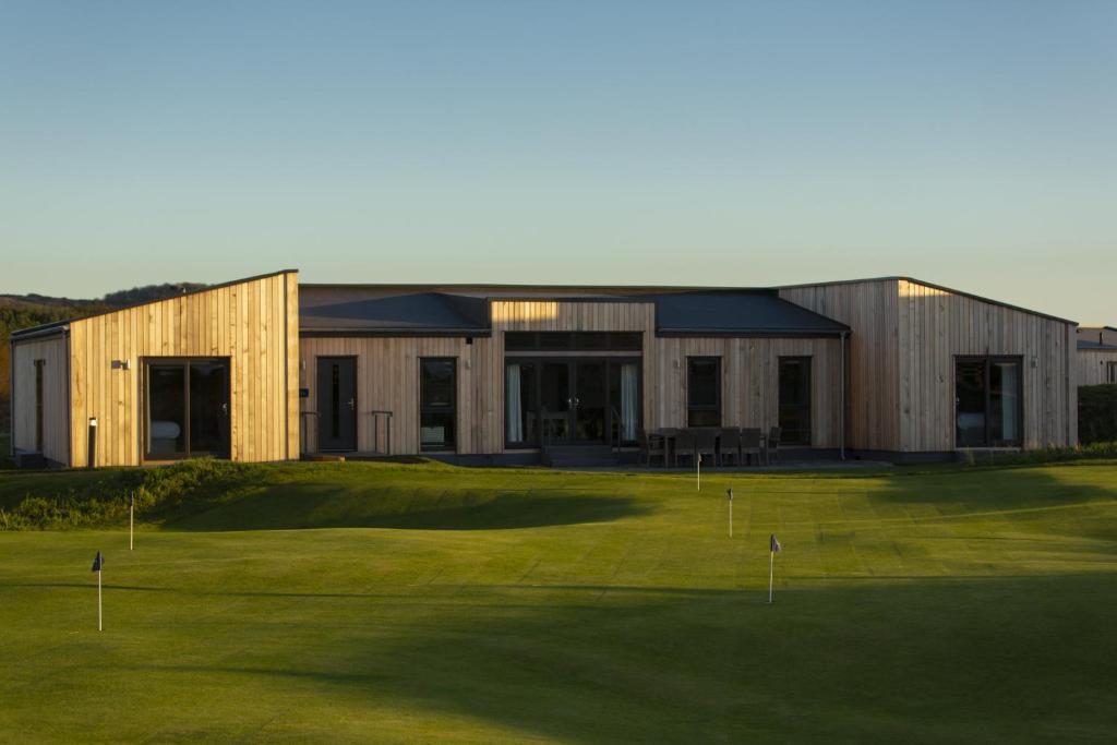 Golf v hotelu nebo okolí