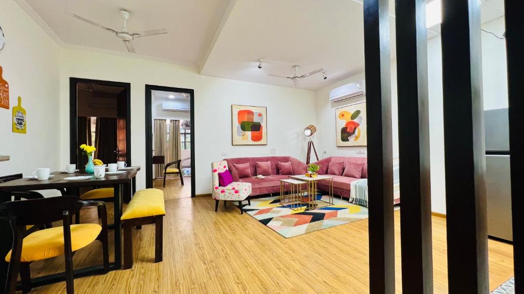 Olive Service Apartments - City Centre Noida - Superior Two Bedroom Apartment