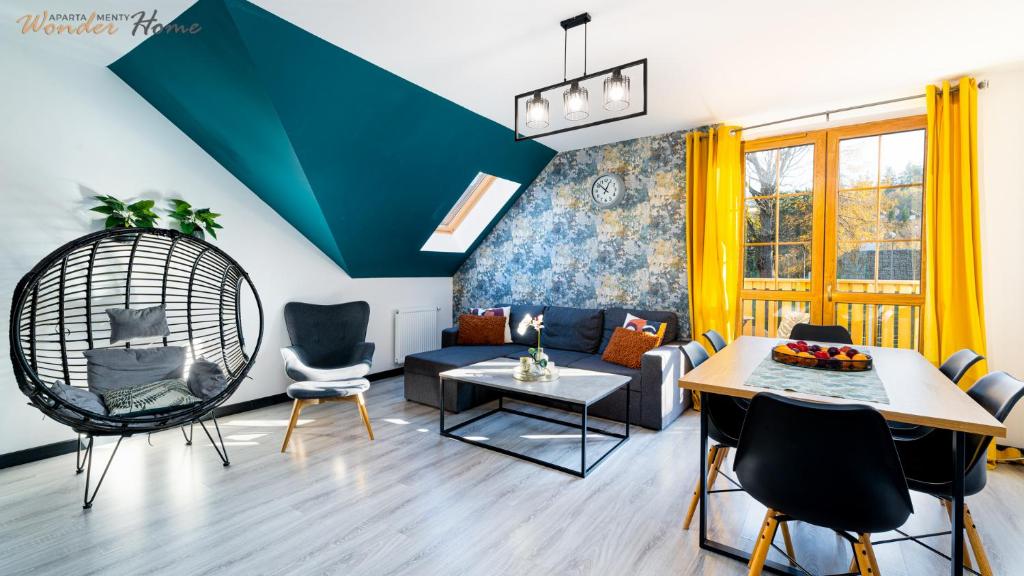 Wonder Home - Apartamenty położone blisko deptaka, licznych restauracji i sklepów - Duplex Apartment (Long Island)