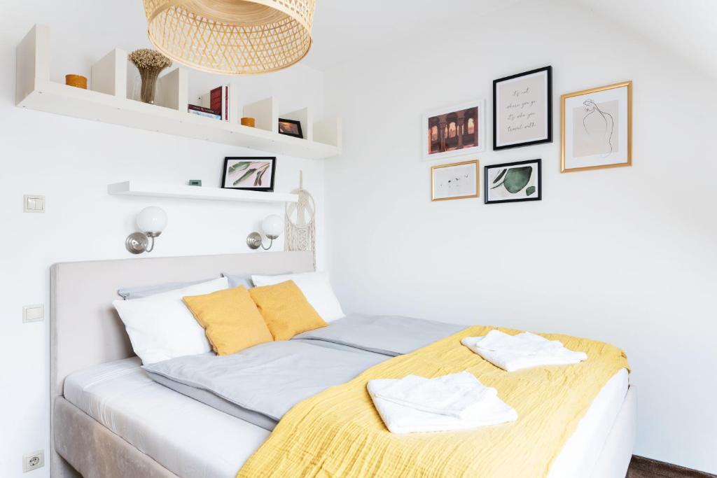 Posteľ alebo postele v izbe v ubytovaní Floral Apartment - NEW in town