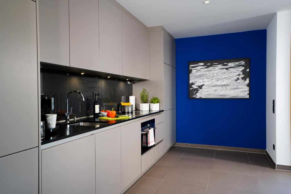 Max Lodging Serviced Apartments - 6