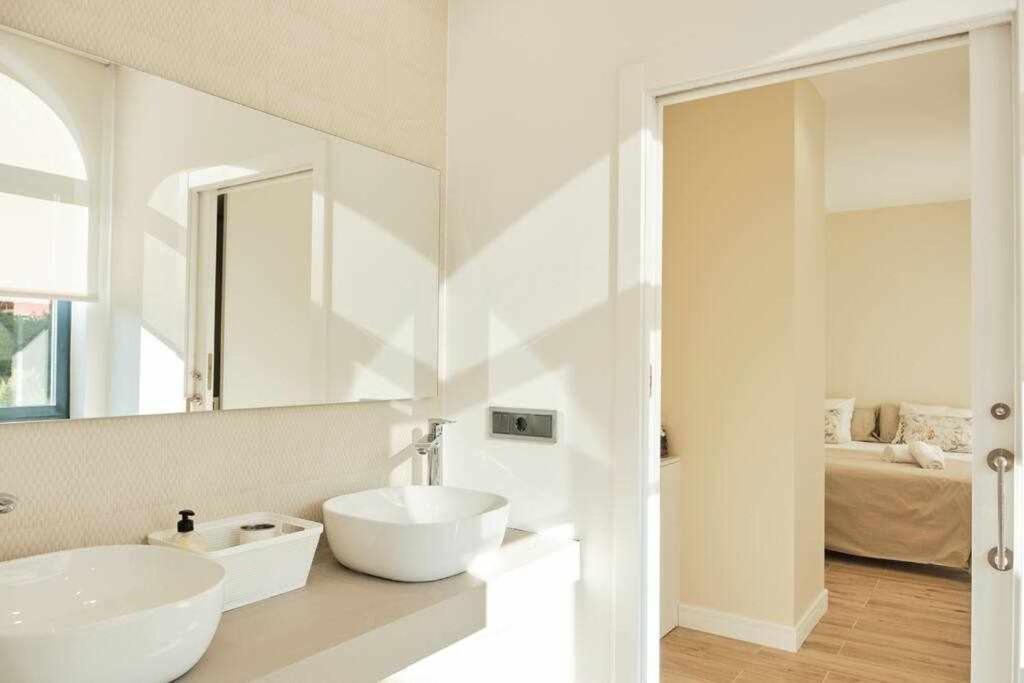 Łazienka w obiekcie CASA ROLAO Elegante Casa Familiar 10 personas