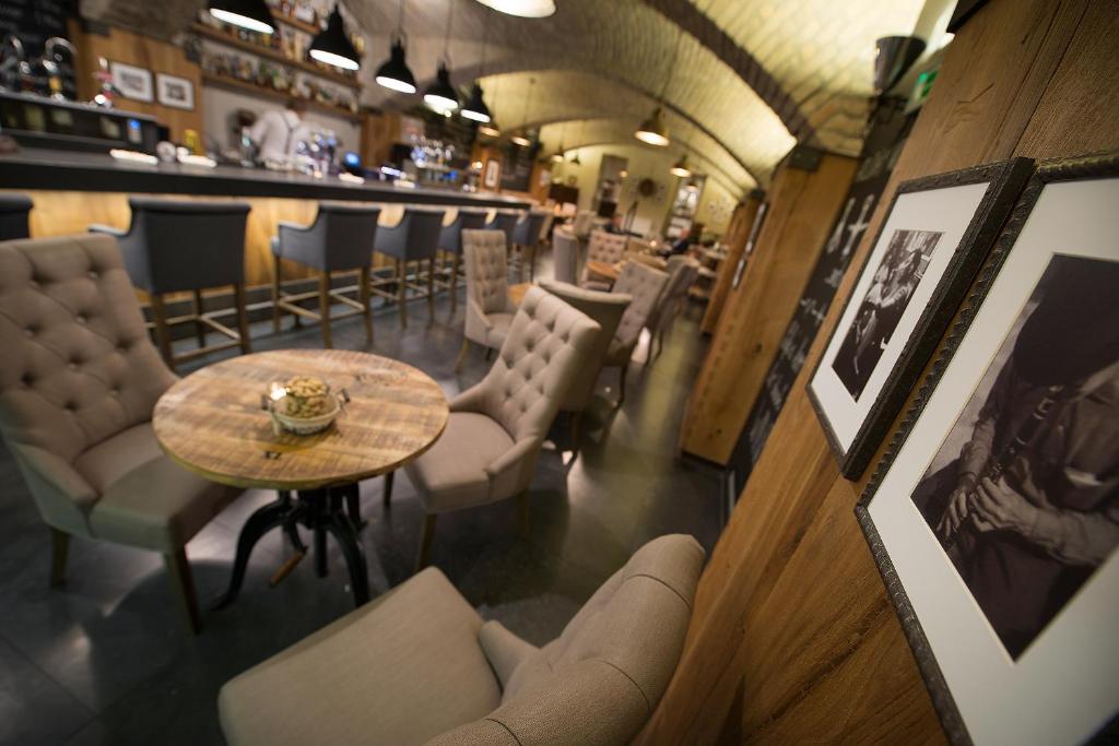 LOFT Hotel Bratislava - Resim 39