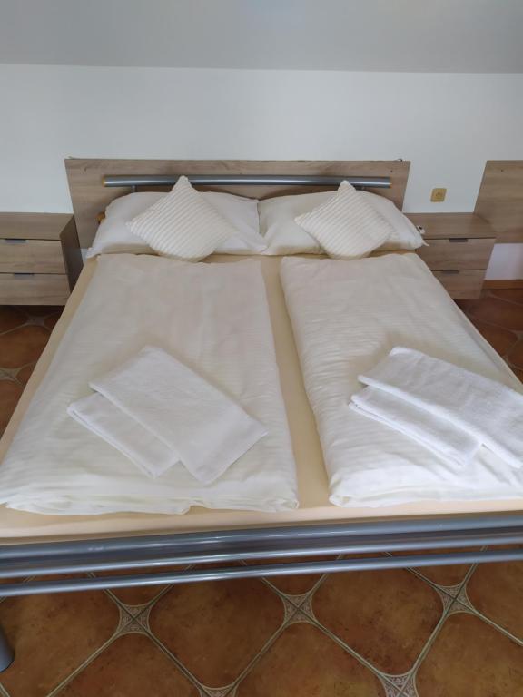 Postel nebo postele na pokoji v ubytování Apartmány Orava - Zuberec