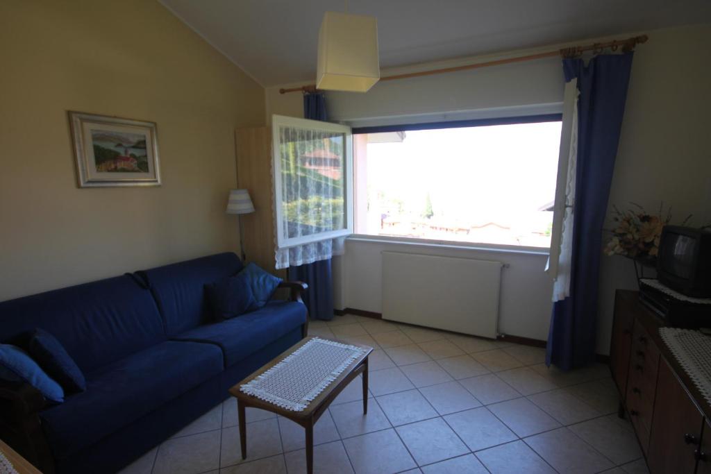 Balcone Fiorito - Camera Familiare