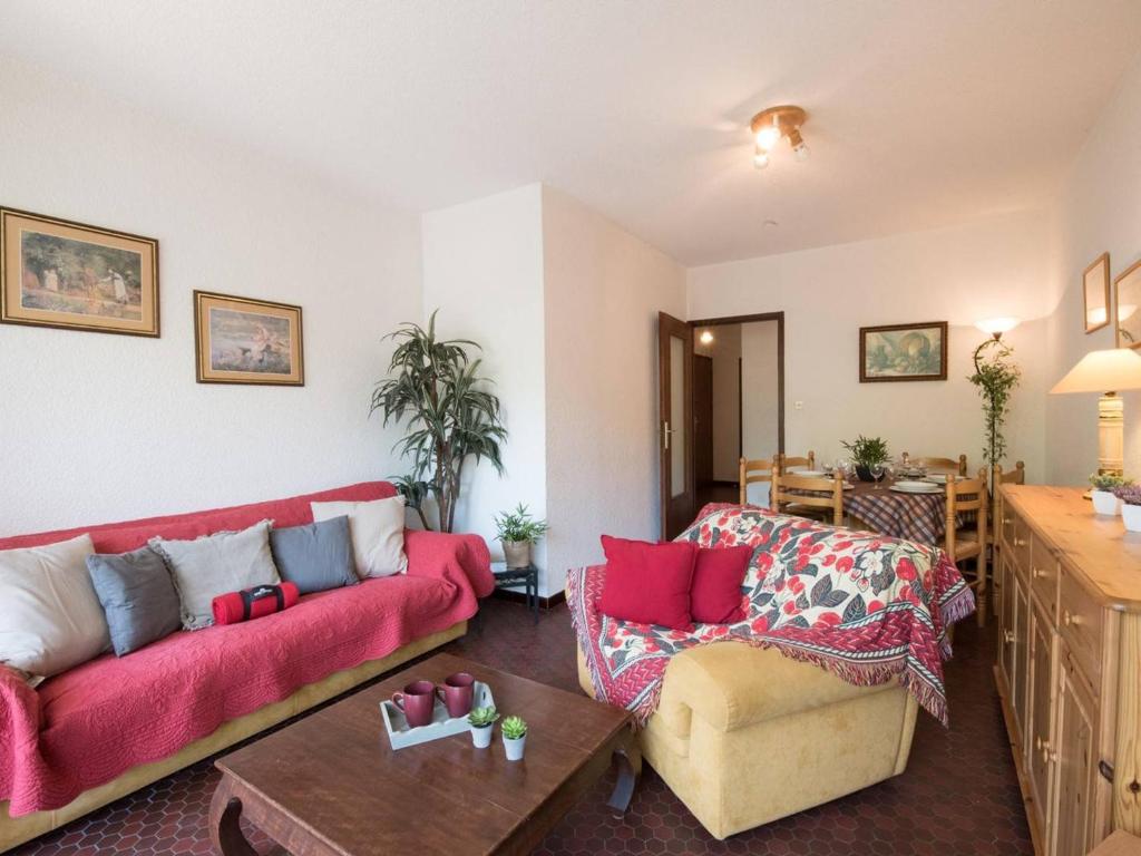 Appartement 6 pers, 3 chambres, proche centre et pistes, parking privé, balcon, tout confort - FR-1-296-176 - Apartment (6 Adults)