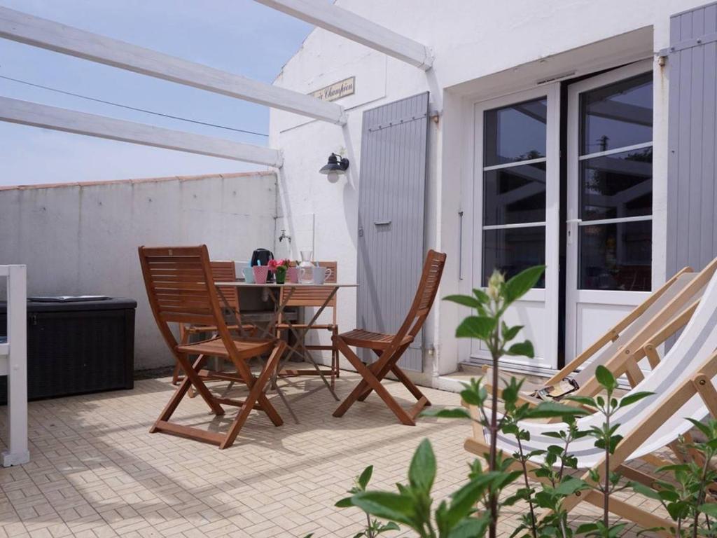 Gambar di galeri bagi Maison de plain-pied avec cour, proche plage et commerces - 4 couchages, Noirmoutier-en-l'Île - FR-1-224B-675 di Noirmoutier-en-l'lle