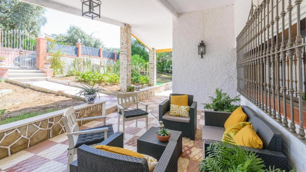 A seating area at Casa rural cerca de Aracena Castillo de las Guardas by Ruralidays