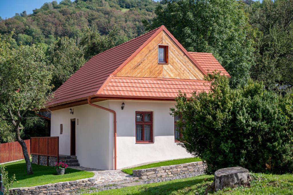 Budova, kde se rezort nachází