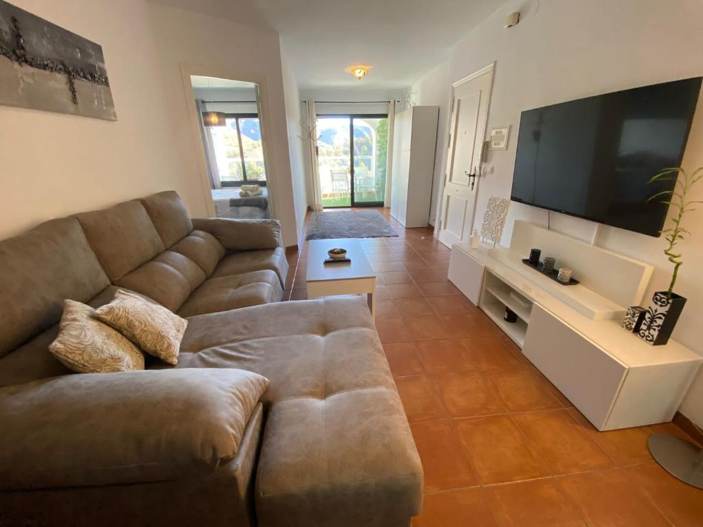 A television and/or entertainment centre at Mirador De La Axarquia