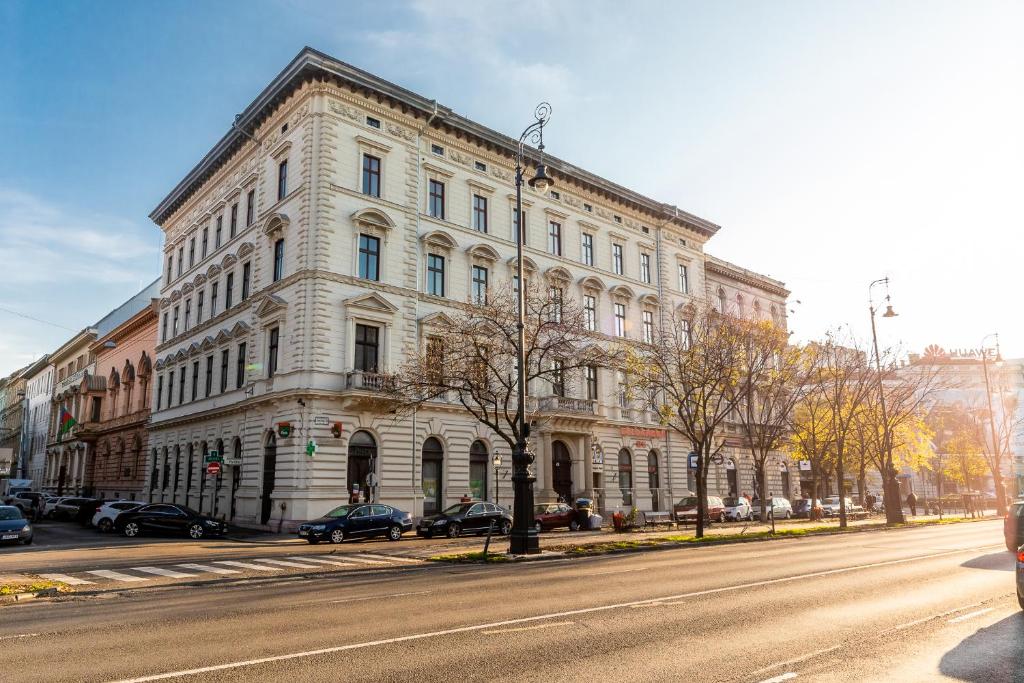 Budova, v ktorej sa hotel nachádza