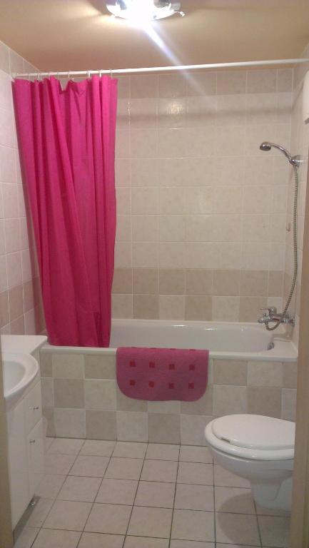 Kúpeľňa v ubytovaní Apartman 4 you Wellness