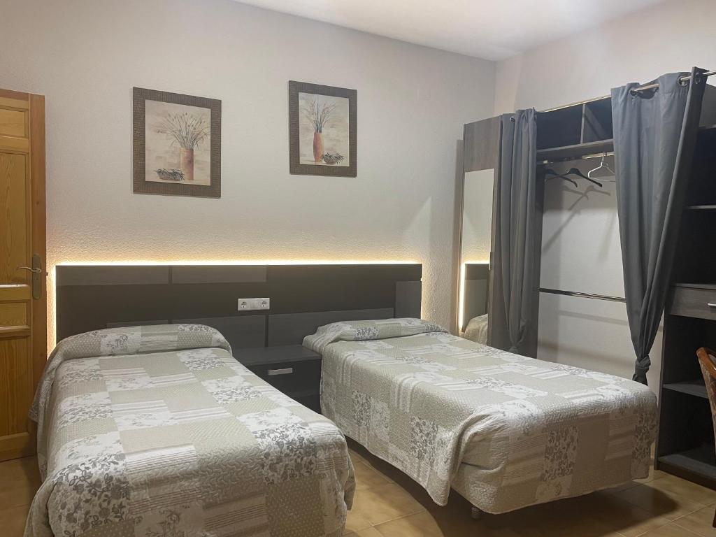 Hostal Costa Azul - 15