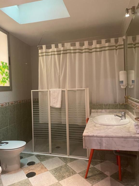 Hostal Costa Azul - 16