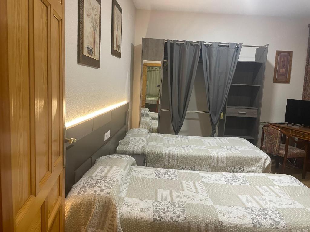 Hostal Costa Azul - 17