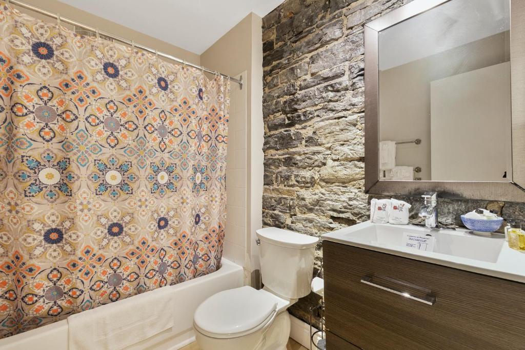 Auberge Château Des Tourelles - Par Aneyro - Resim 40