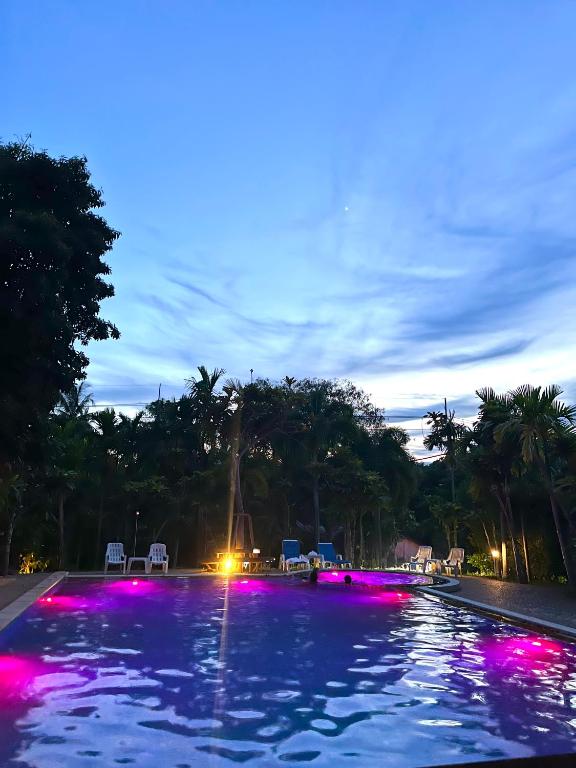 Bazén v ubytování Krabi Klong Muang Bay Resort nebo v jeho okolí
