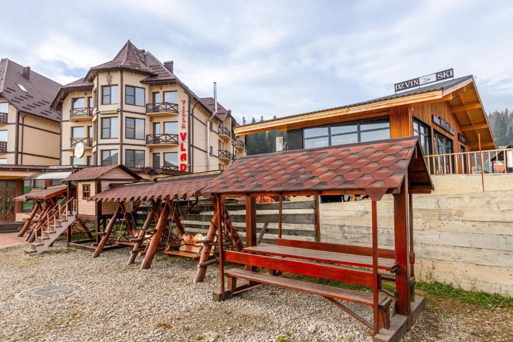 Budova, kde se hotel nachází