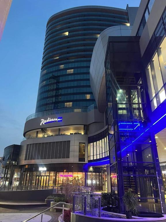 Oceans Apartments Balcony Suites in the Radisson Blu Hotel Building