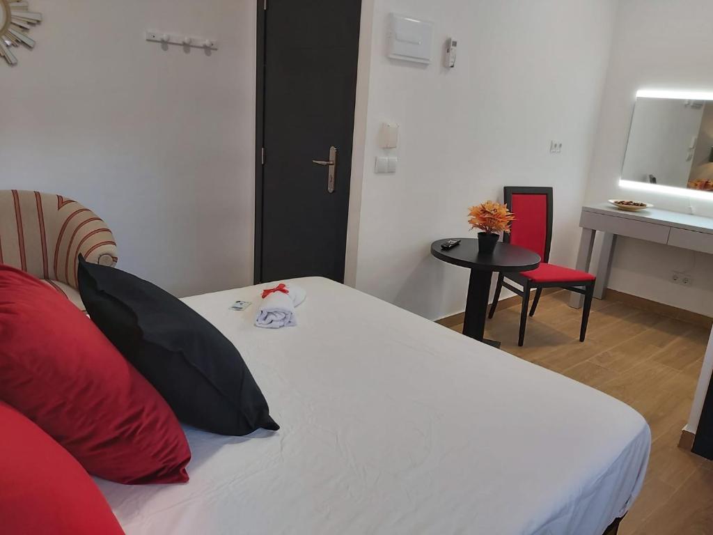 Apartamentos Rous - Solo adultos - Resim 21