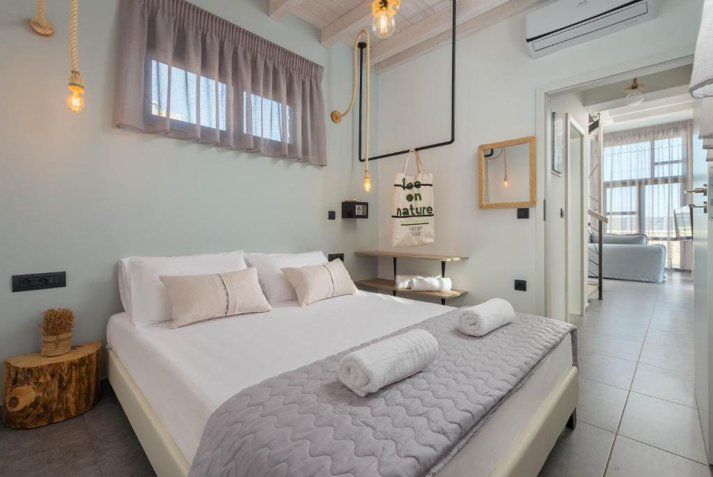 Postel nebo postele na pokoji v ubytování Southrock Villas