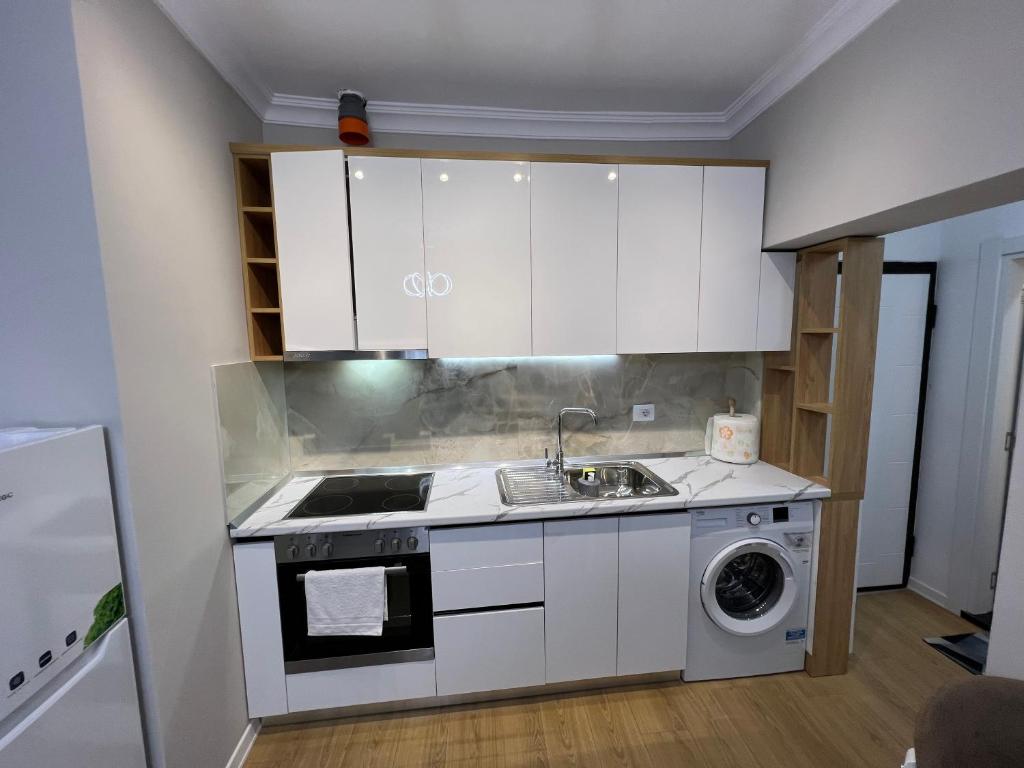 LETI APARTMENT RRUGA E DURRESIT - Imazhi 8