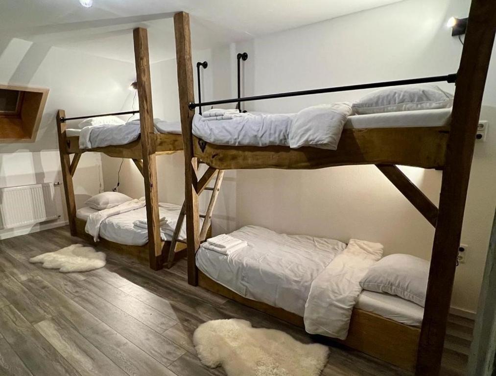 Postel nebo postele na pokoji v ubytování Haus Tauplitz