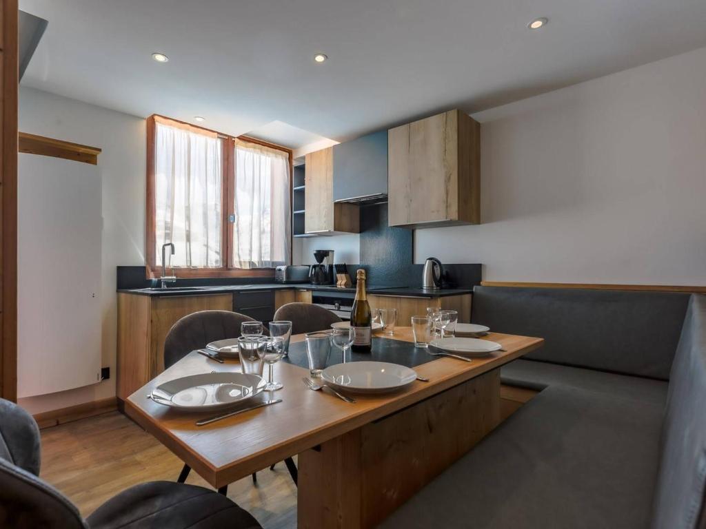 Kuchyň nebo kuchyňský kout v ubytování Superbe duplex rénové 3 ch, balcon, proche pistes, Val Thorens - FR-1-545-2