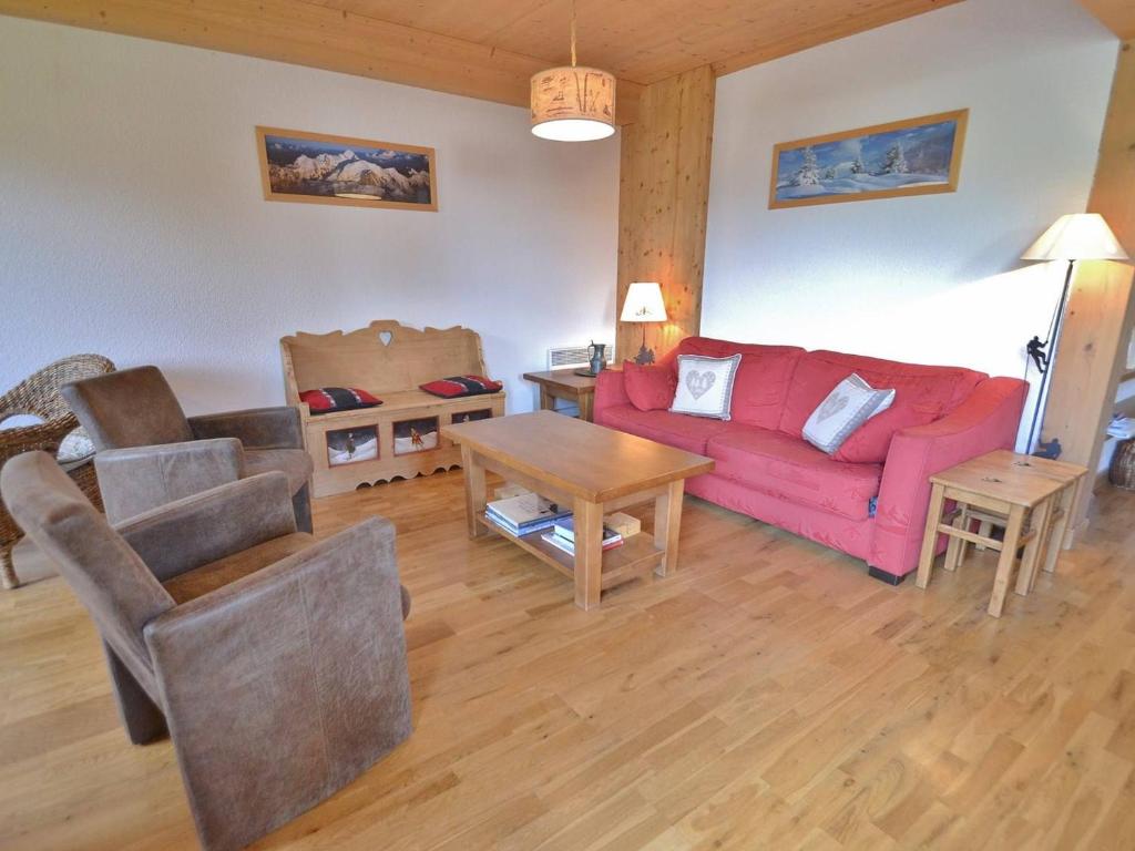 Predel za sedenje v nastanitvi Appartement Le Grand-Bornand, 4 pi&egrave;ces, 6 personnes - FR-1-391-108