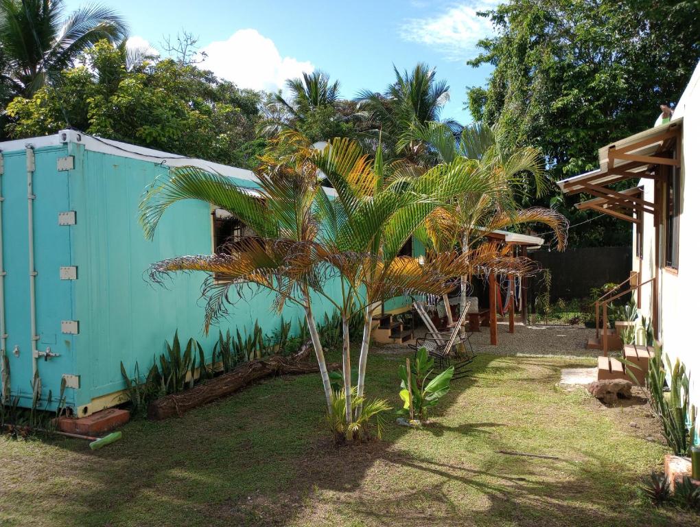 Zahrada ubytování Container House Cahuita
