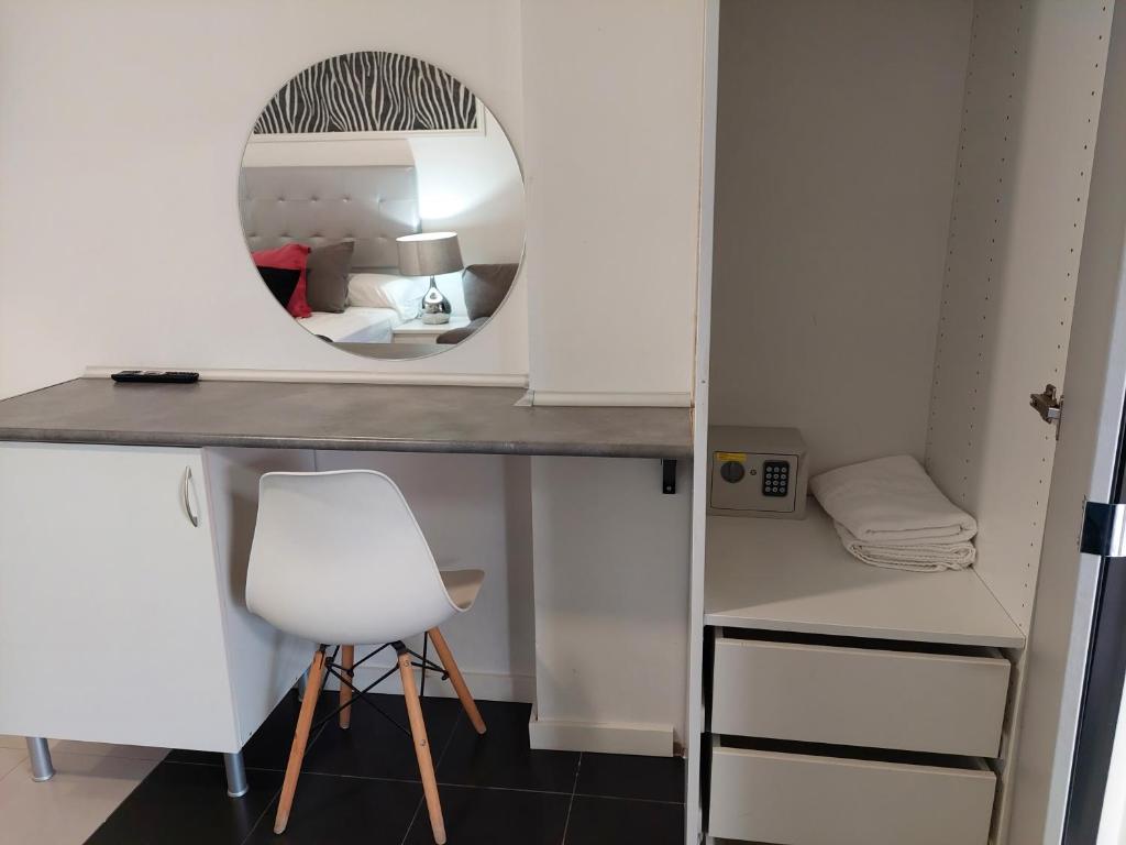 Apartamentos Rous - Solo adultos - Resim 35
