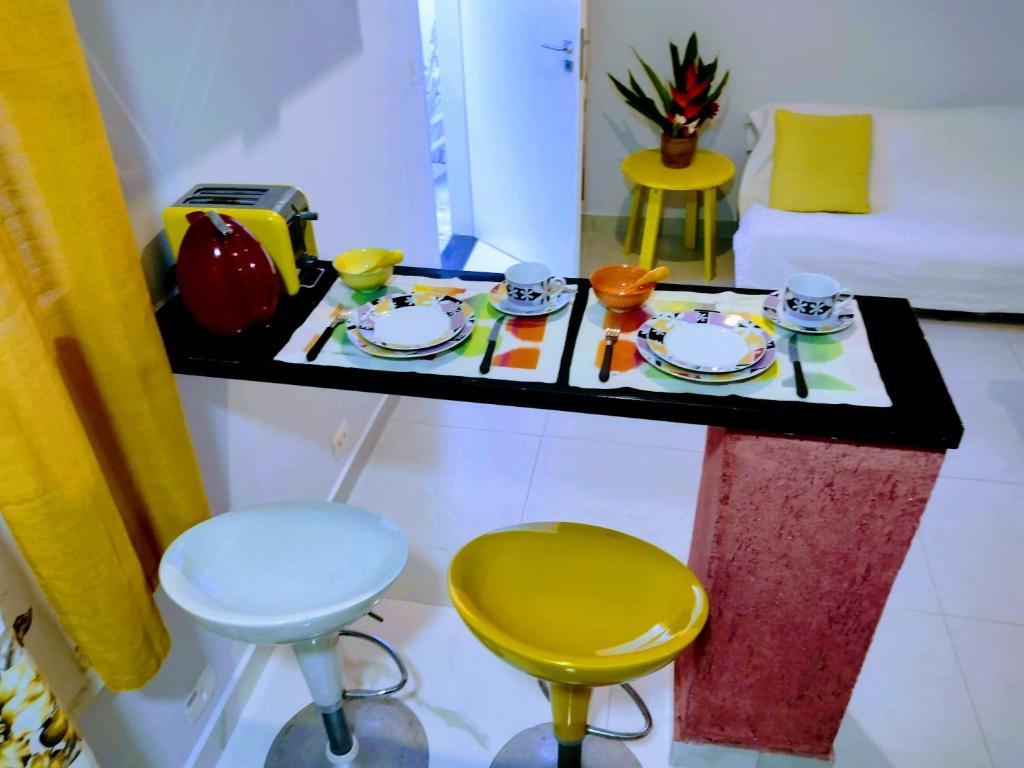 Pousada Ideal Guarujá - Estúdios Mobiliados, Ar-Condicionado e Cozinha - Deluxe Apartment