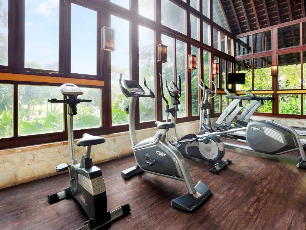 Academia e/ou comodidades em Novotel Bogor Golf Resort