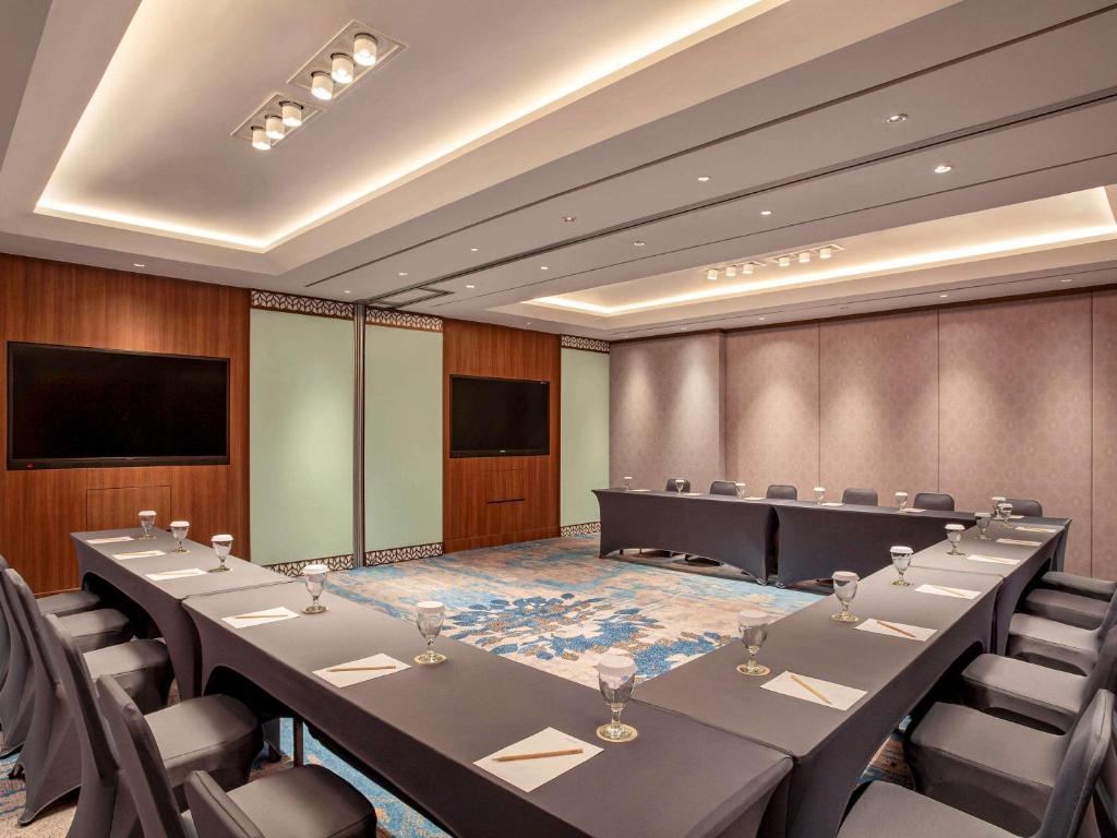 Área de negócios e/ou sala de conferências em Novotel Bogor Golf Resort