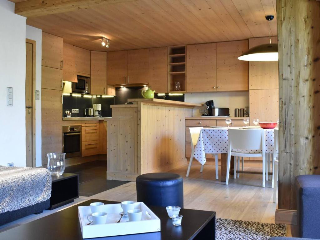 Köök või kööginurk majutusasutuses Appartement Méribel, 4 pièces, 6 personnes - FR-1-180-394