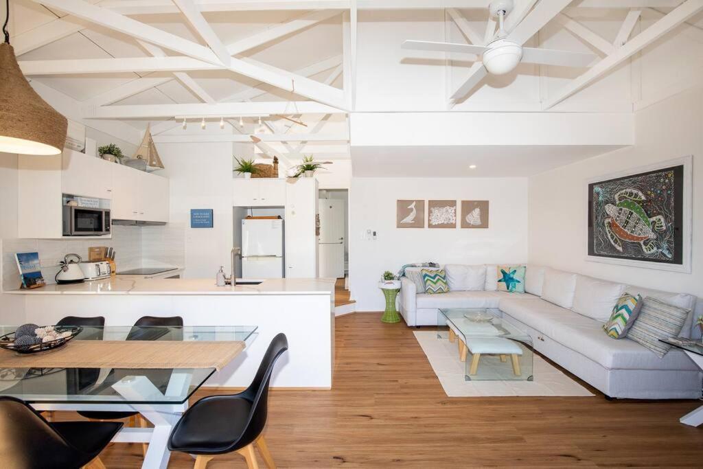 Holiday homes & houses for rent in North Stradbroke Island