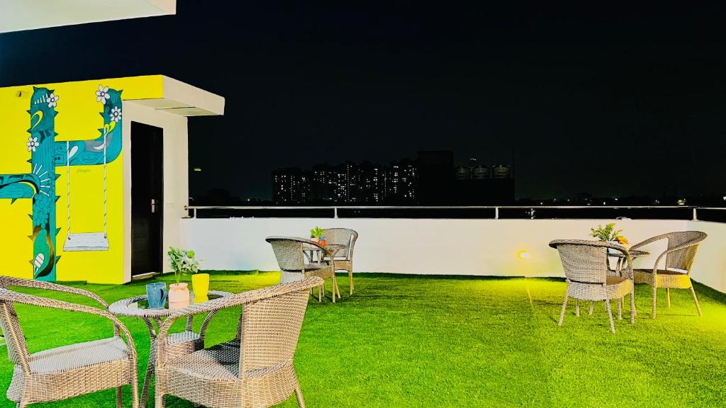 Zahrada ubytování Olive Service Apartments - City Centre Noida