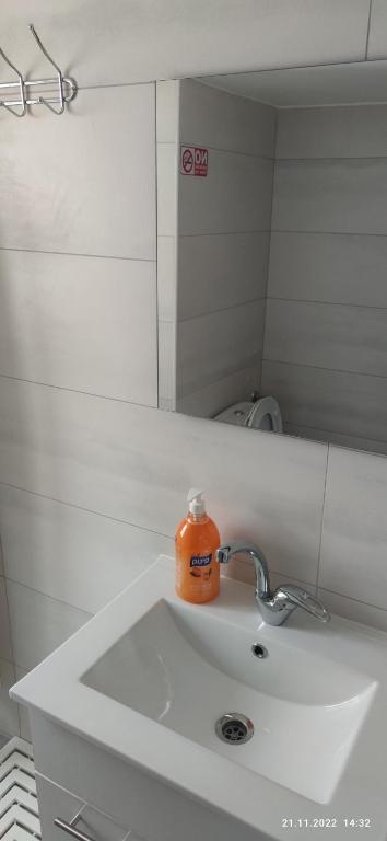 GuestHouse COMFY - separate rooms in the apartment for a relaxing holiday - 皇后区阳台